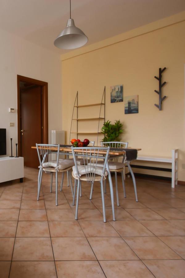 Shakira Apartments Parma Exterior photo